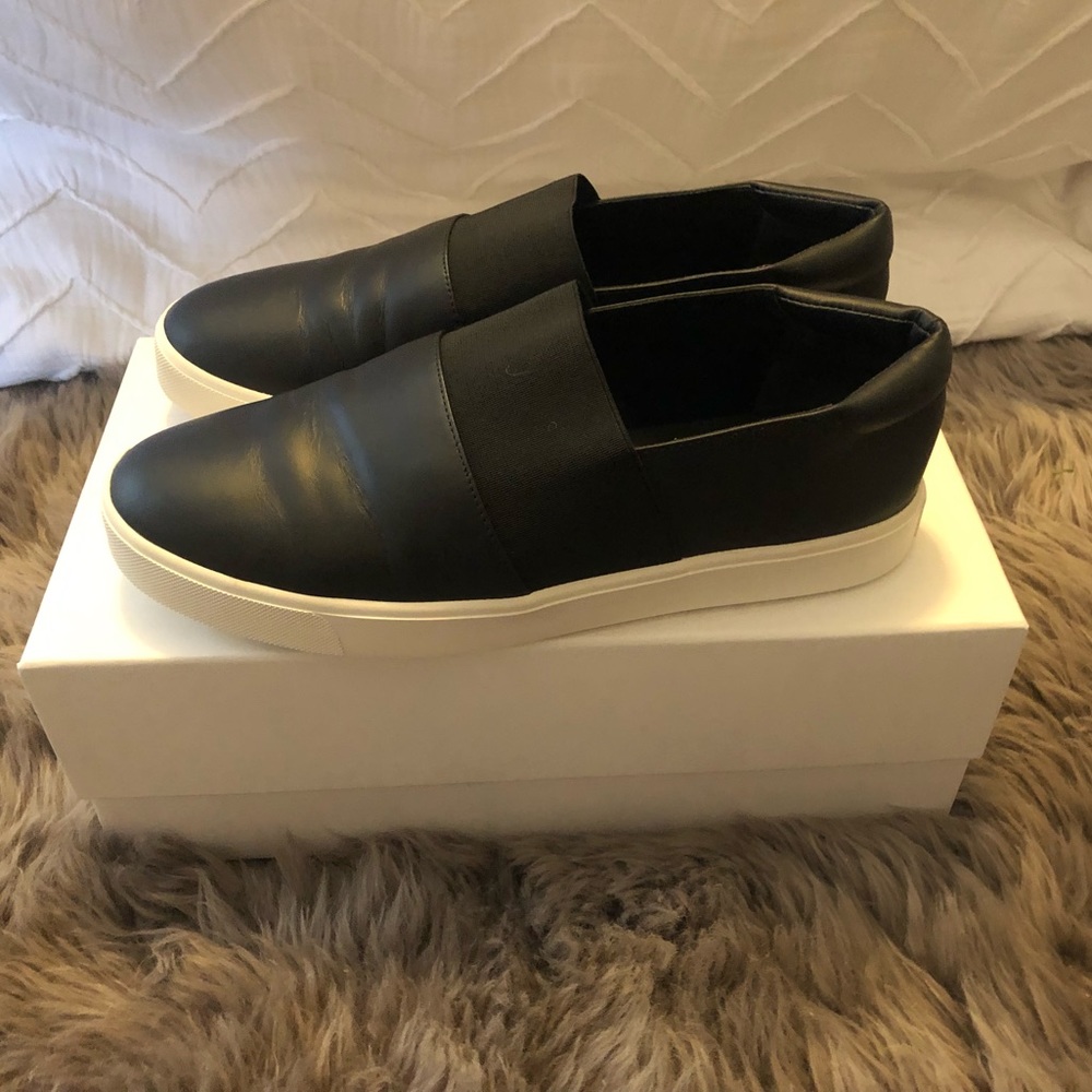 Vince Corbin Slip-On Sneaker, Black Leather Size 9